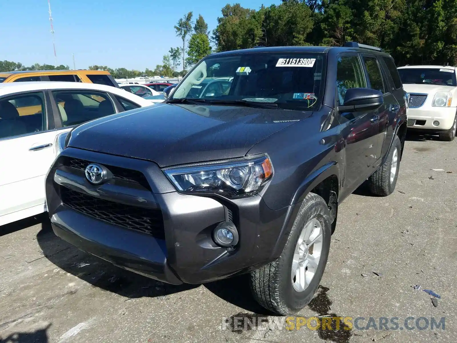 2 Photograph of a damaged car JTEBU5JR3K5665046 TOYOTA 4RUNNER 2019