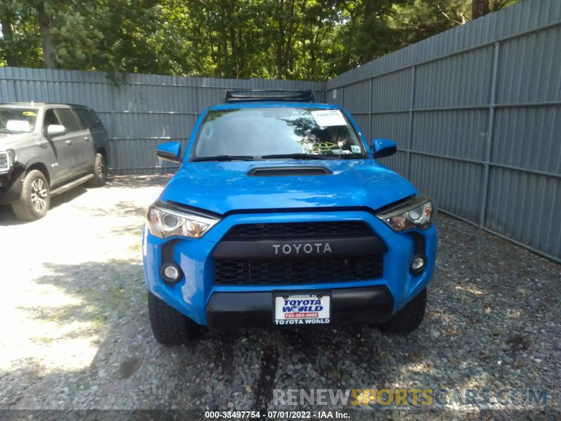 6 Photograph of a damaged car JTEBU5JR3K5665094 TOYOTA 4RUNNER 2019