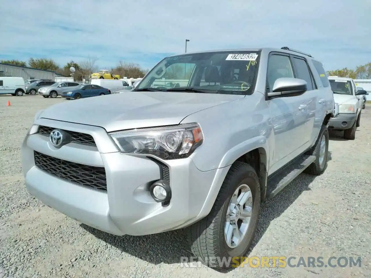 2 Photograph of a damaged car JTEBU5JR3K5665693 TOYOTA 4RUNNER 2019