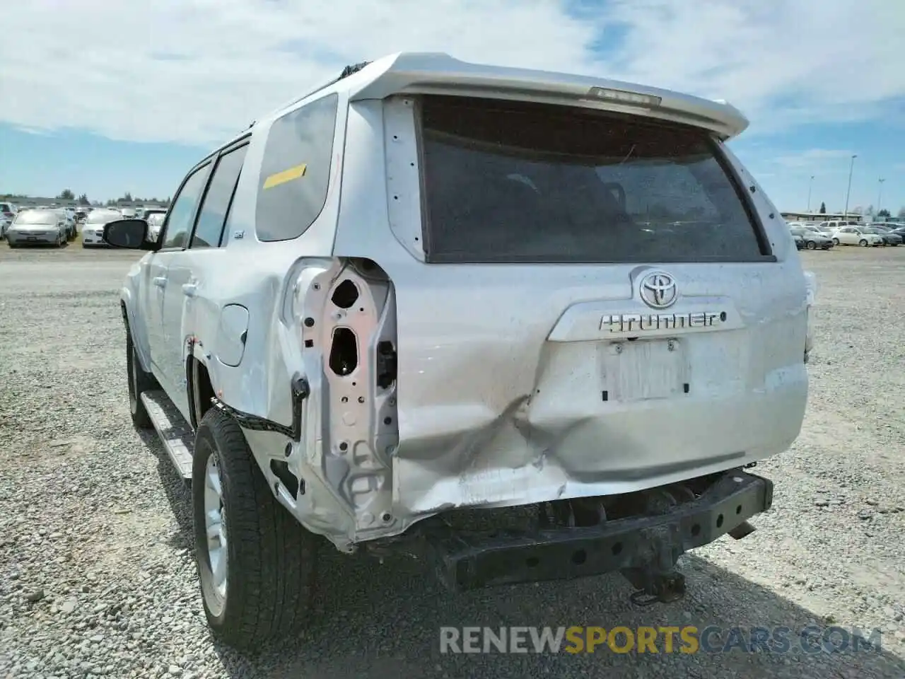 9 Photograph of a damaged car JTEBU5JR3K5665693 TOYOTA 4RUNNER 2019