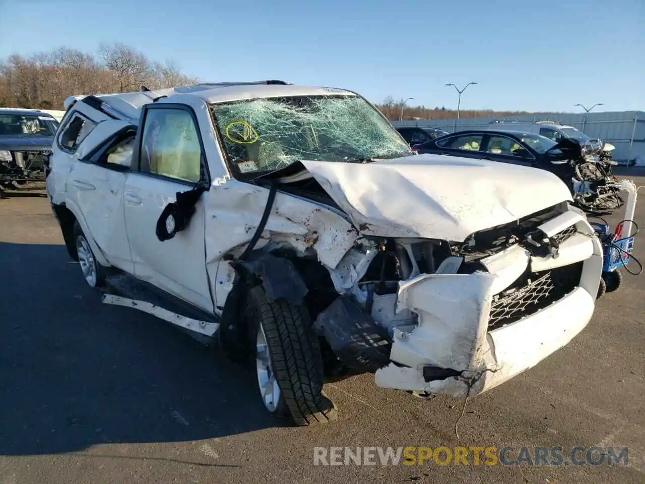 1 Photograph of a damaged car JTEBU5JR3K5666035 TOYOTA 4RUNNER 2019