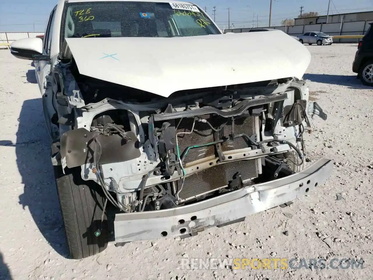 9 Photograph of a damaged car JTEBU5JR3K5666407 TOYOTA 4RUNNER 2019