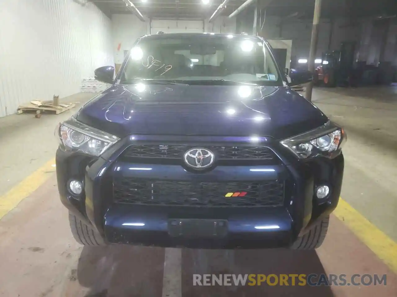 5 Photograph of a damaged car JTEBU5JR3K5666536 TOYOTA 4RUNNER 2019