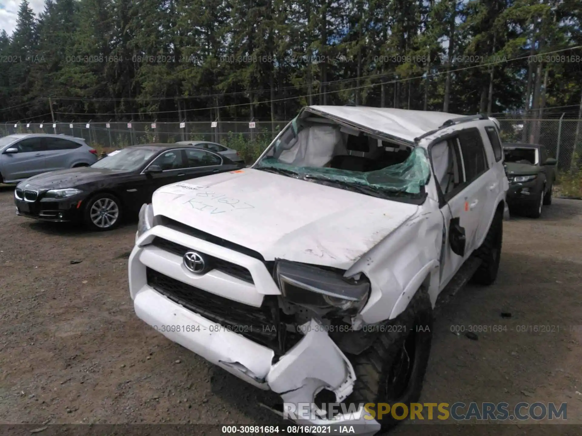 6 Photograph of a damaged car JTEBU5JR3K5670456 TOYOTA 4RUNNER 2019