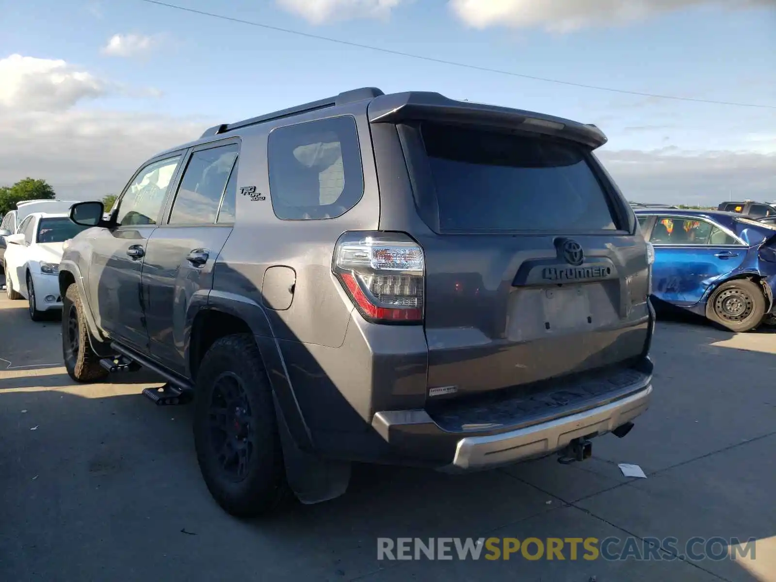 3 Photograph of a damaged car JTEBU5JR3K5671512 TOYOTA 4RUNNER 2019