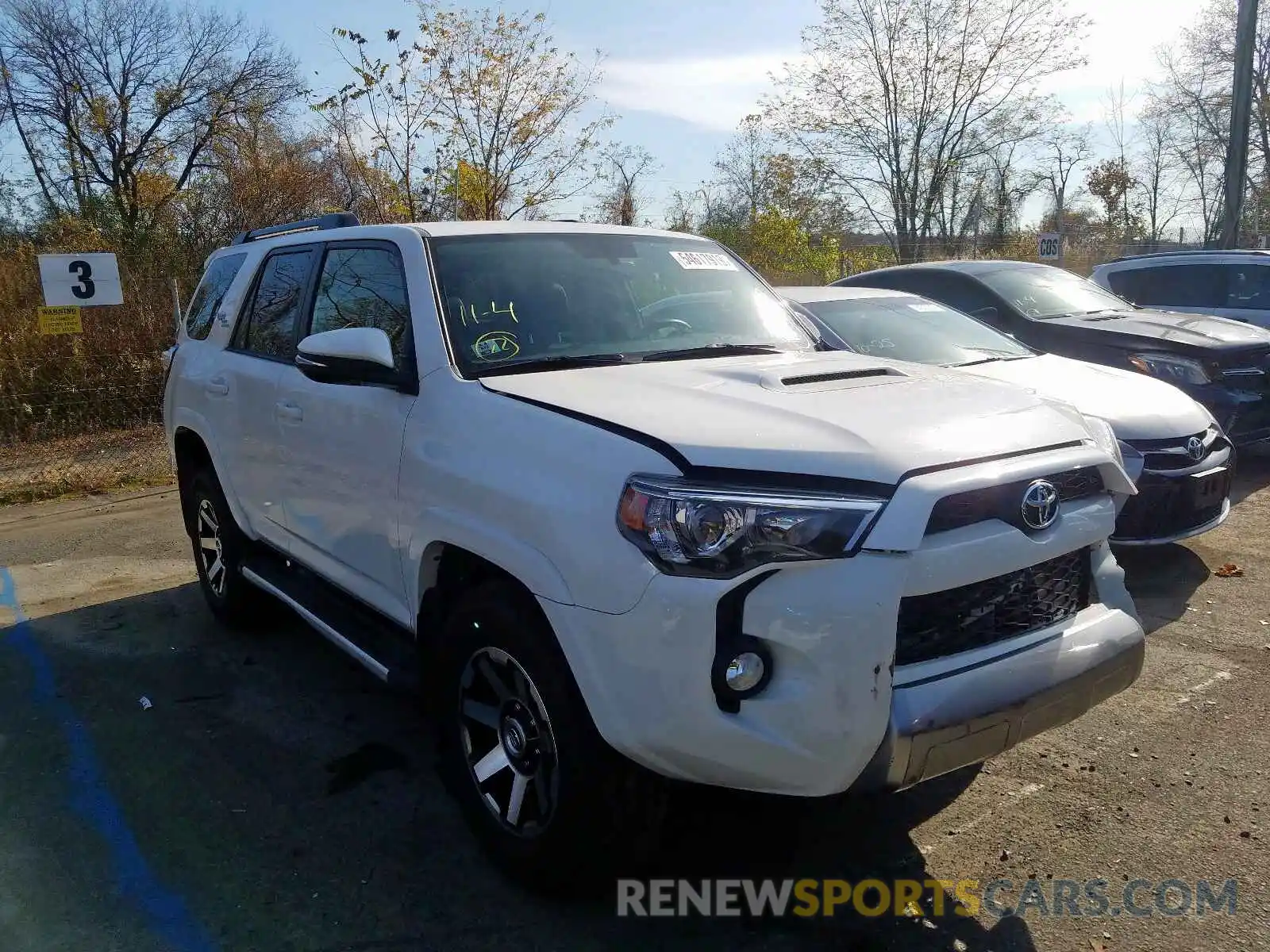 1 Photograph of a damaged car JTEBU5JR3K5671543 TOYOTA 4RUNNER 2019