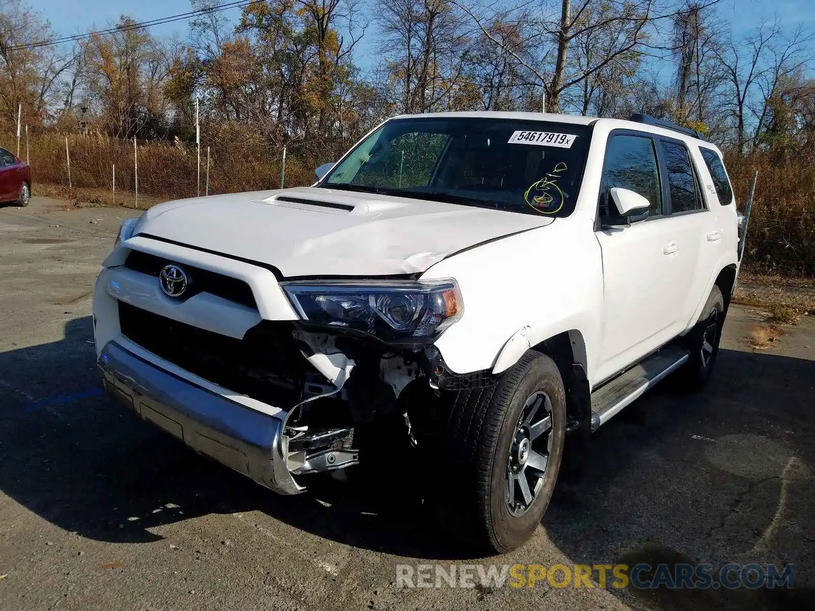 2 Photograph of a damaged car JTEBU5JR3K5671543 TOYOTA 4RUNNER 2019