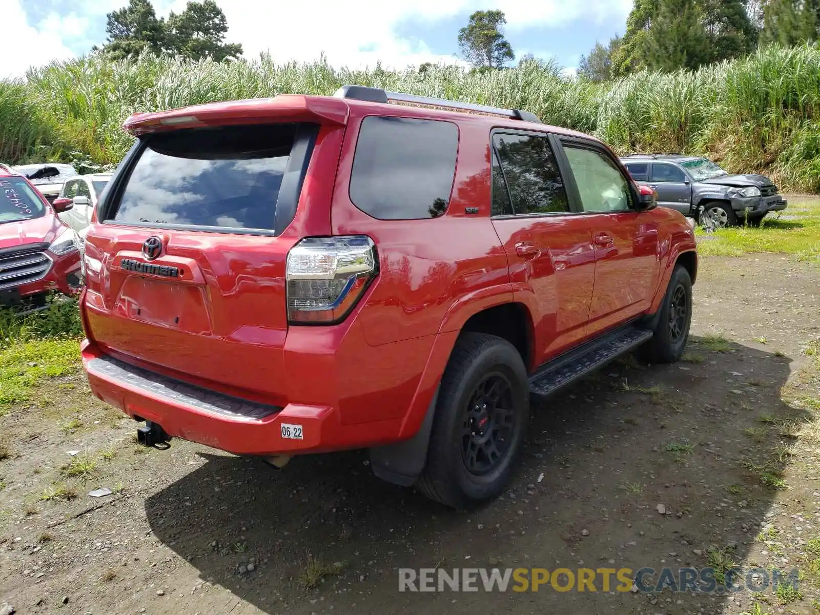 4 Фотография поврежденного автомобиля JTEBU5JR3K5671669 TOYOTA 4RUNNER 2019