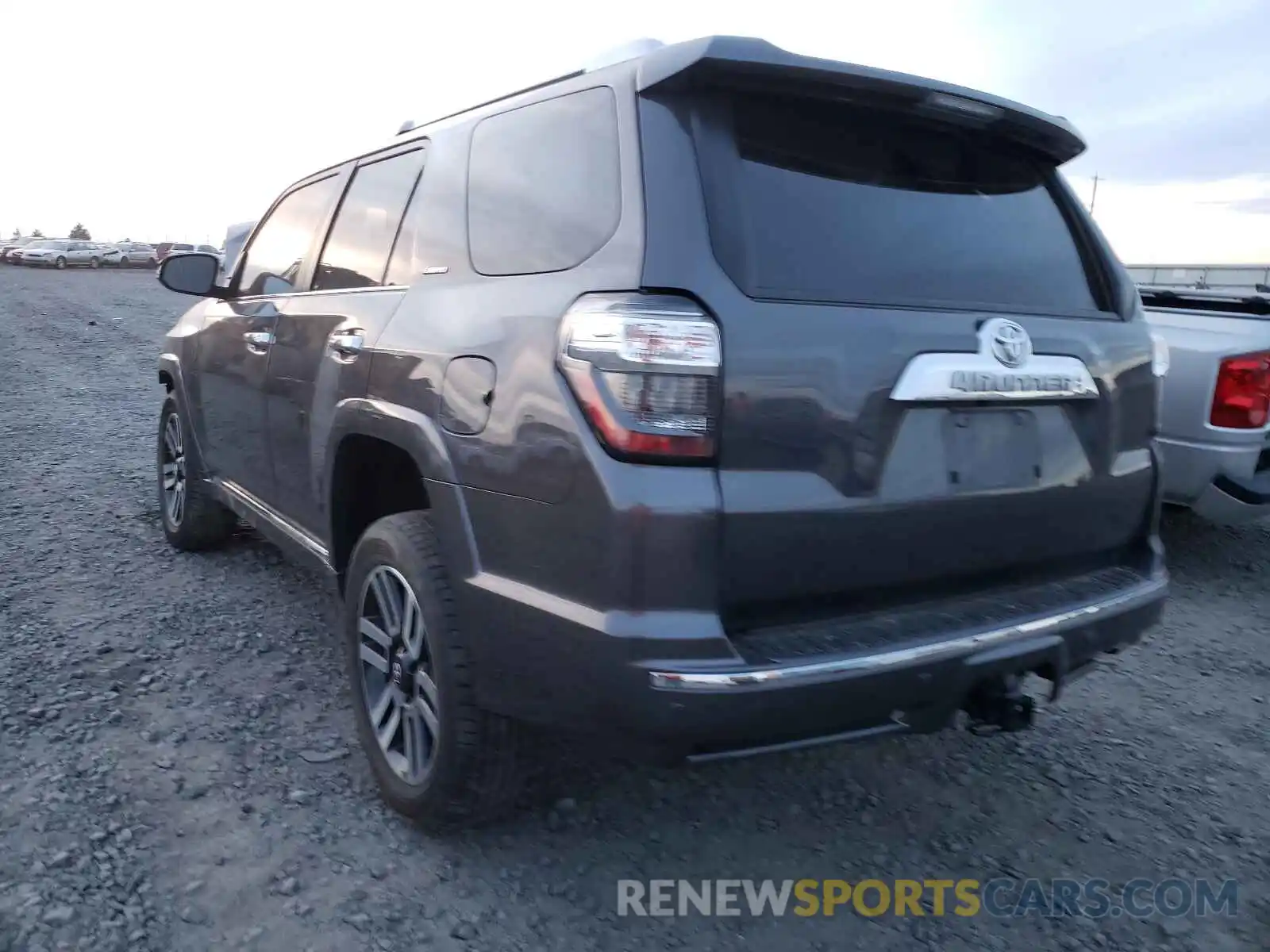 3 Photograph of a damaged car JTEBU5JR3K5674071 TOYOTA 4RUNNER 2019