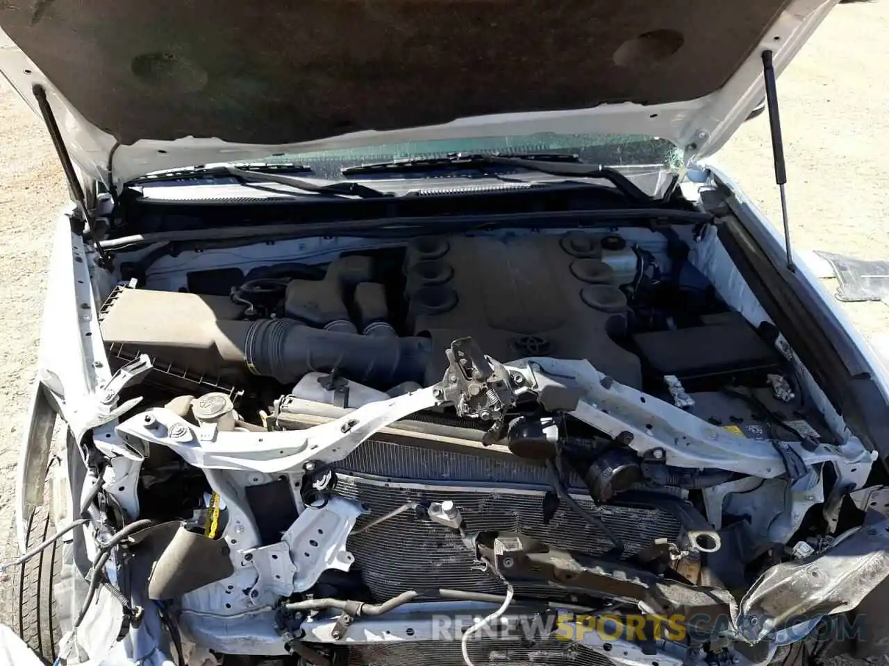 7 Photograph of a damaged car JTEBU5JR3K5674331 TOYOTA 4RUNNER 2019