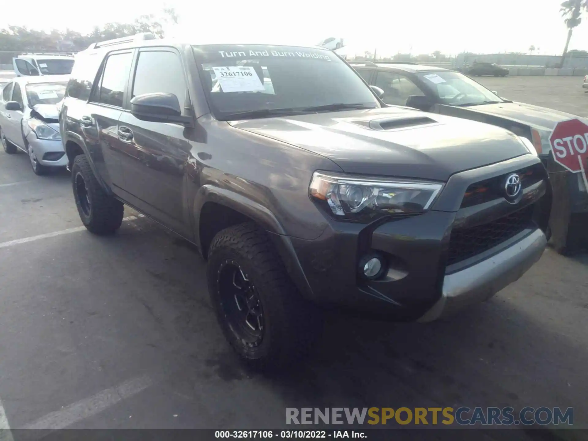 1 Photograph of a damaged car JTEBU5JR3K5676807 TOYOTA 4RUNNER 2019