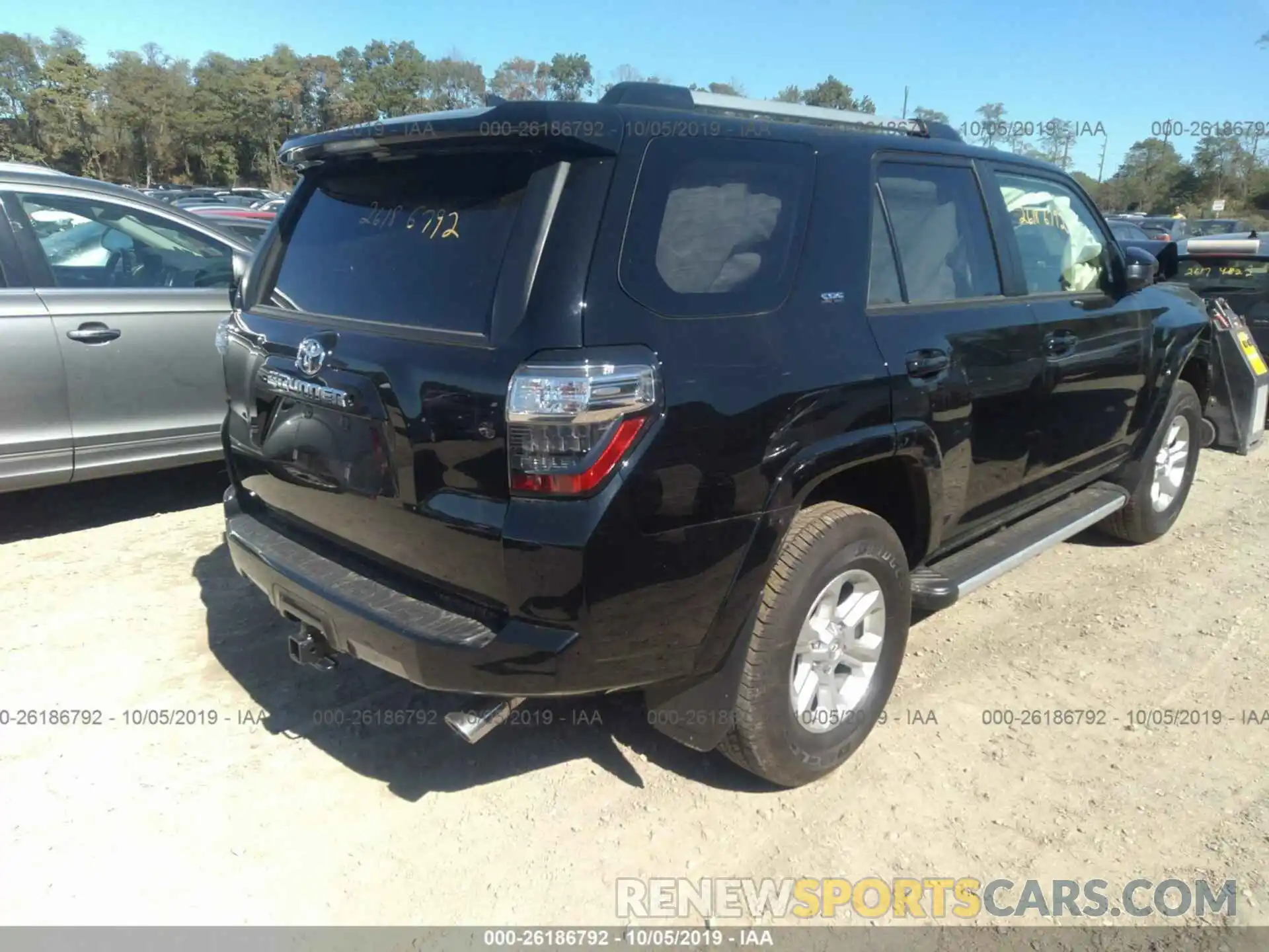 4 Photograph of a damaged car JTEBU5JR3K5677178 TOYOTA 4RUNNER 2019