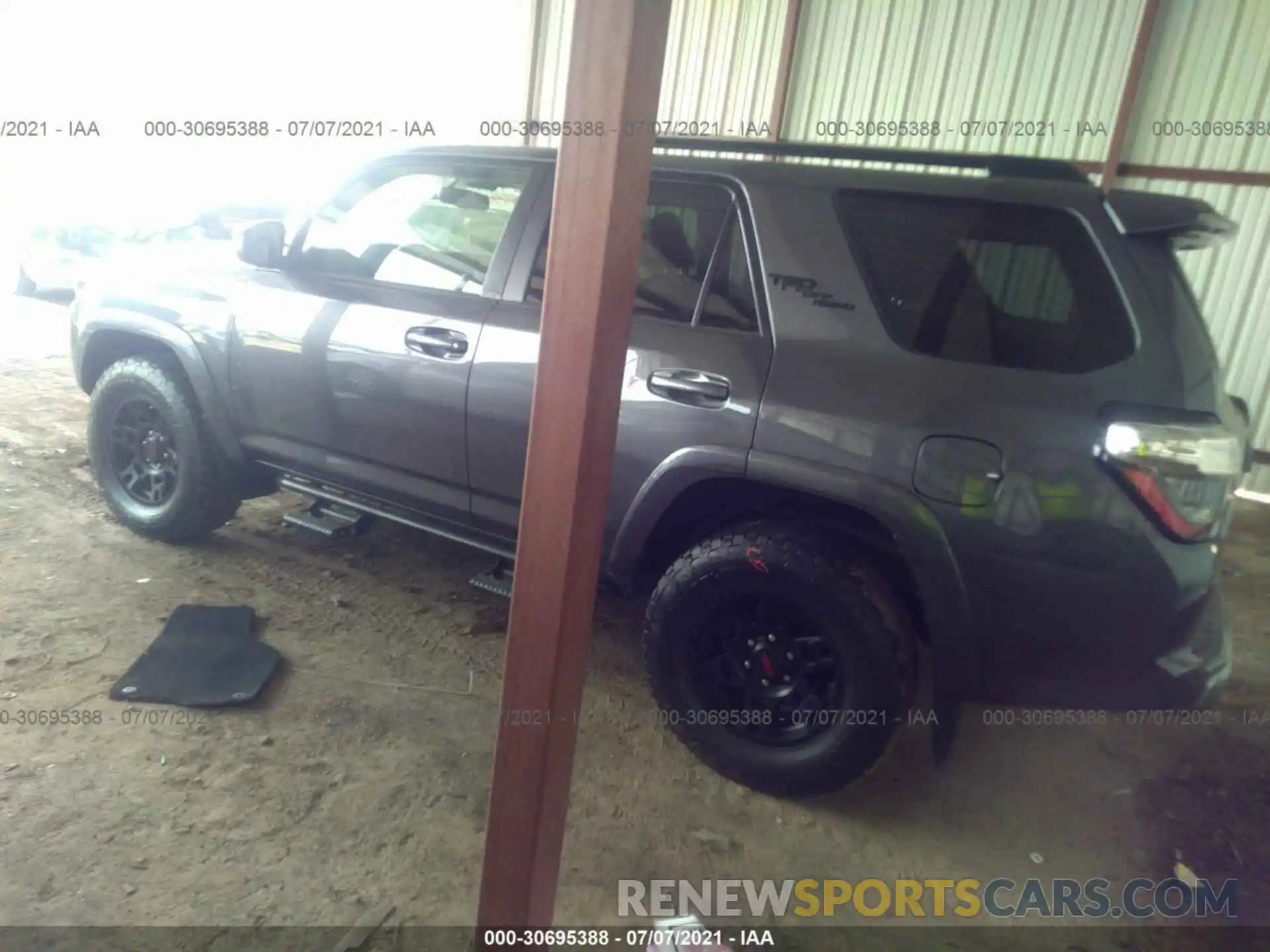 3 Photograph of a damaged car JTEBU5JR3K5677875 TOYOTA 4RUNNER 2019