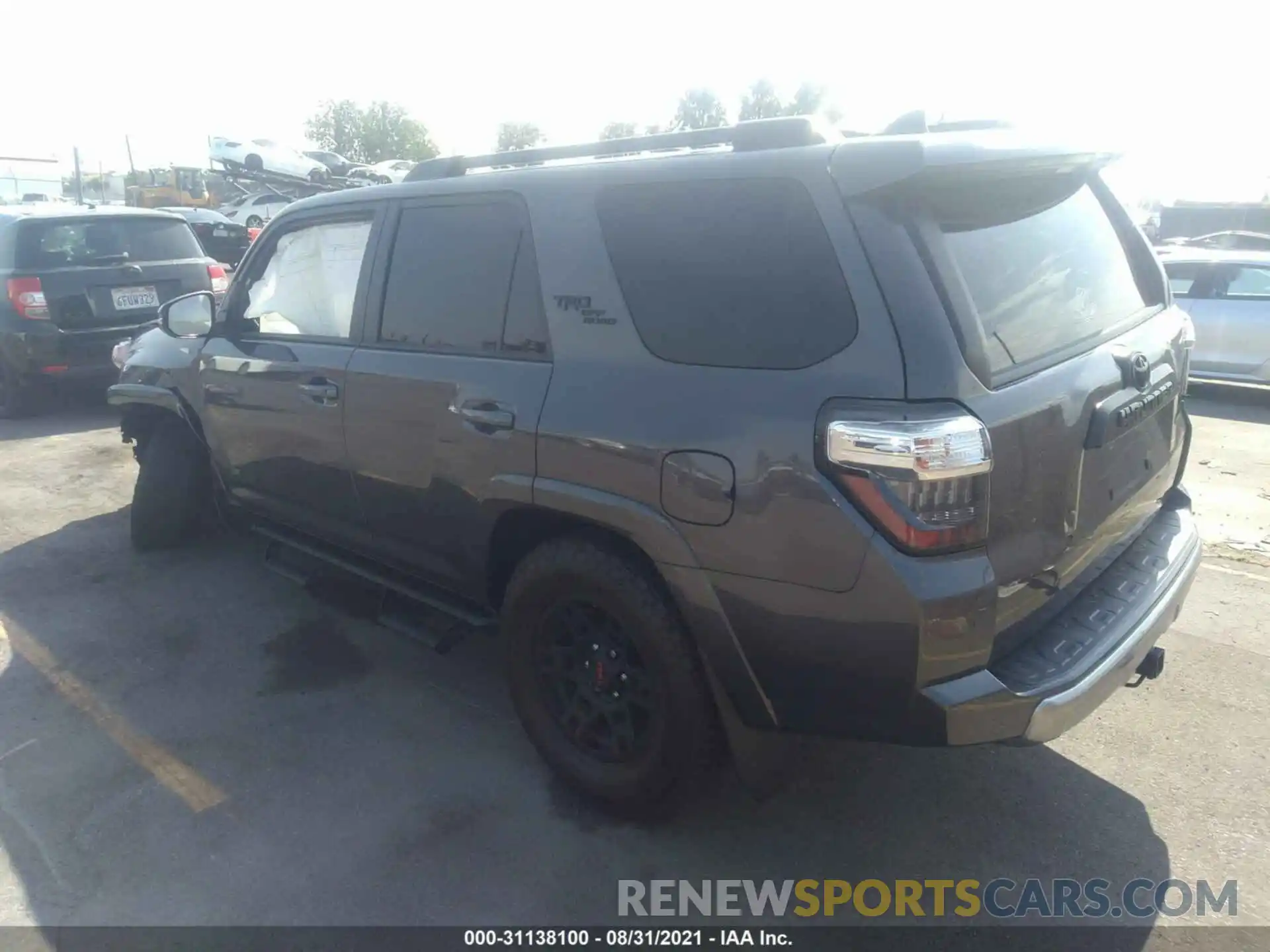 3 Фотография поврежденного автомобиля JTEBU5JR3K5690576 TOYOTA 4RUNNER 2019