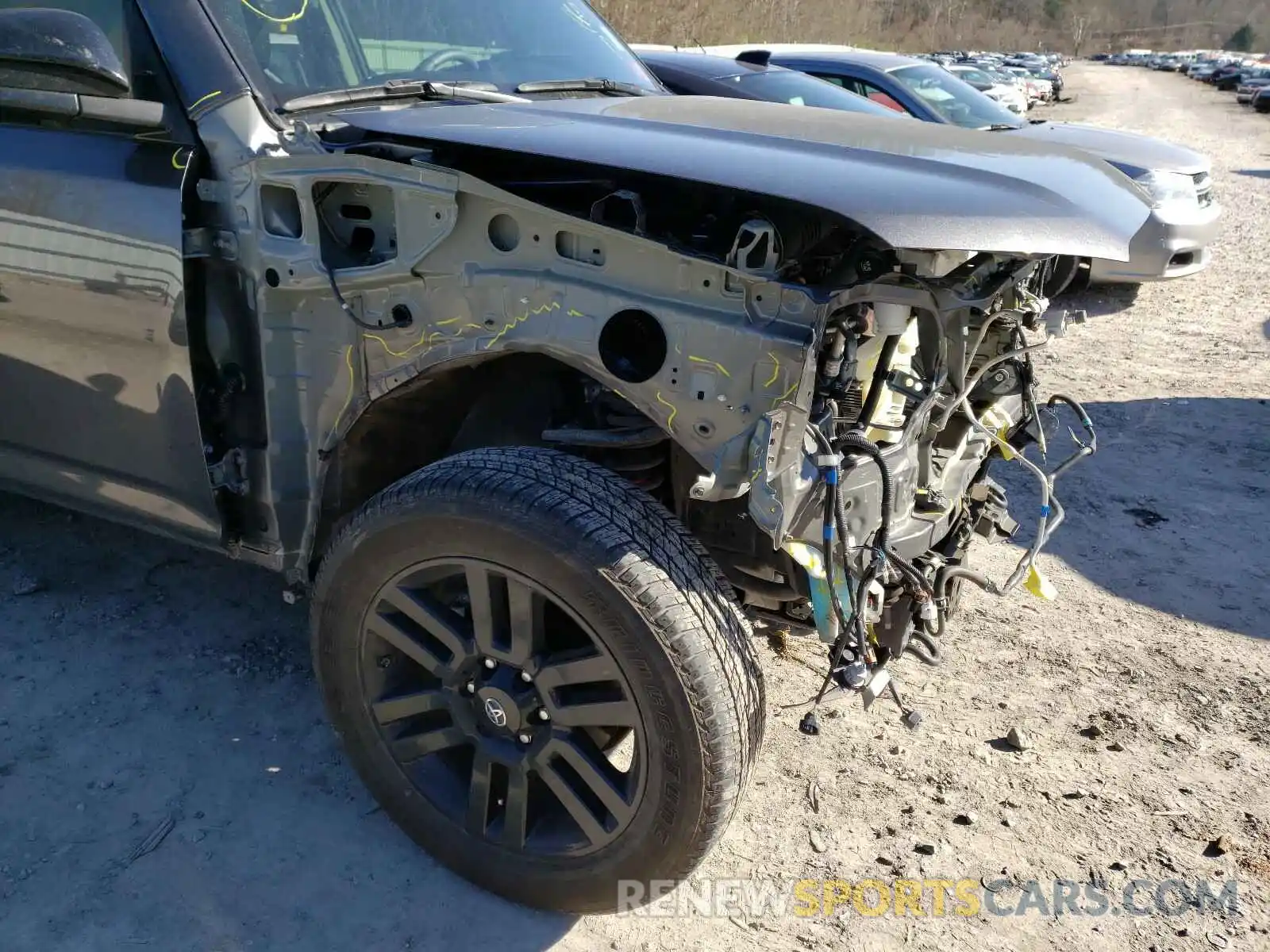 9 Photograph of a damaged car JTEBU5JR3K5691212 TOYOTA 4RUNNER 2019