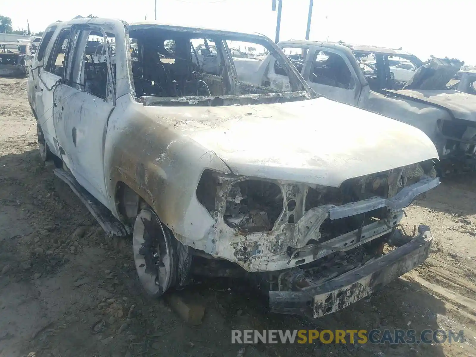 1 Photograph of a damaged car JTEBU5JR3K5691596 TOYOTA 4RUNNER 2019