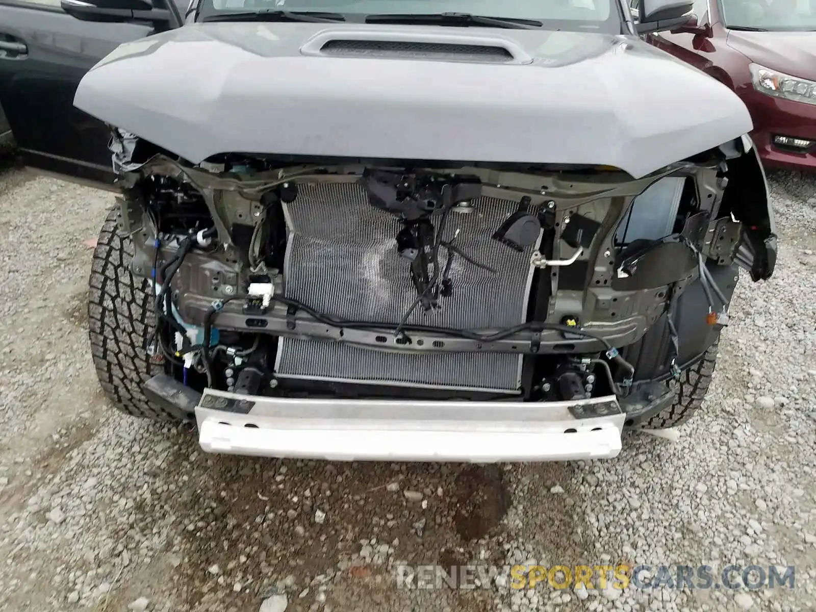 9 Фотография поврежденного автомобиля JTEBU5JR3K5695079 TOYOTA 4RUNNER 2019