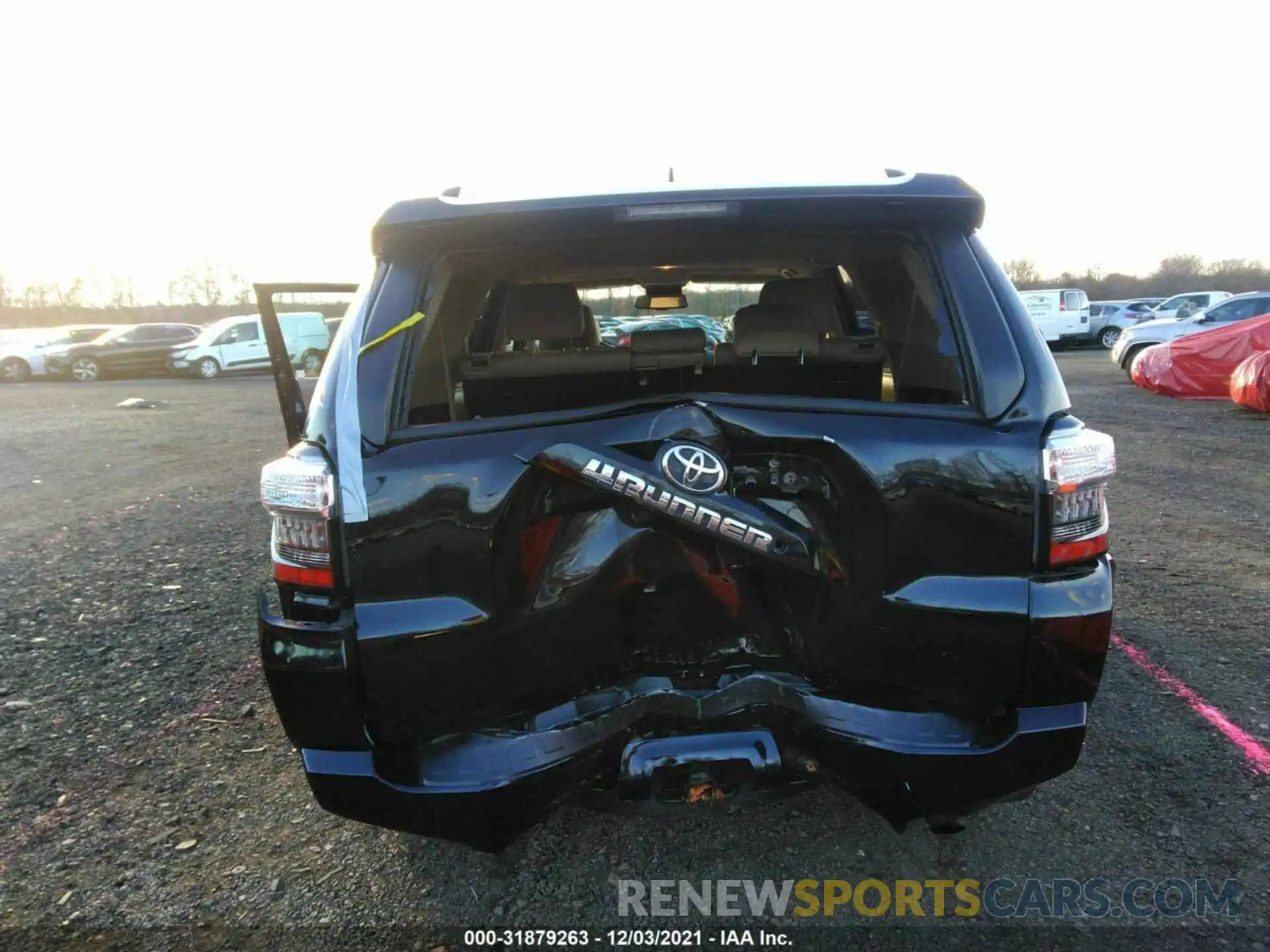 6 Photograph of a damaged car JTEBU5JR3K5699407 TOYOTA 4RUNNER 2019