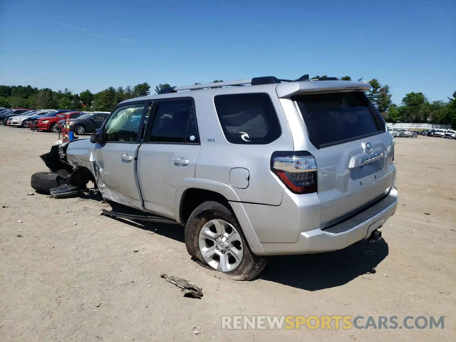 3 Фотография поврежденного автомобиля JTEBU5JR3K5700443 TOYOTA 4RUNNER 2019