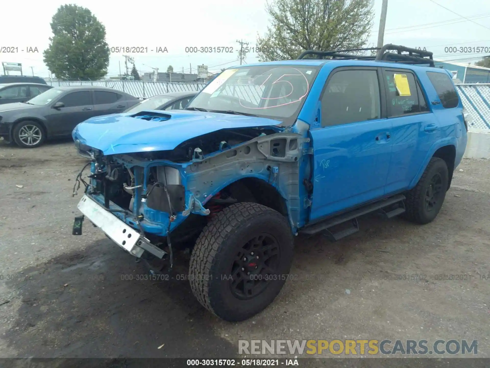 2 Photograph of a damaged car JTEBU5JR3K5700880 TOYOTA 4RUNNER 2019