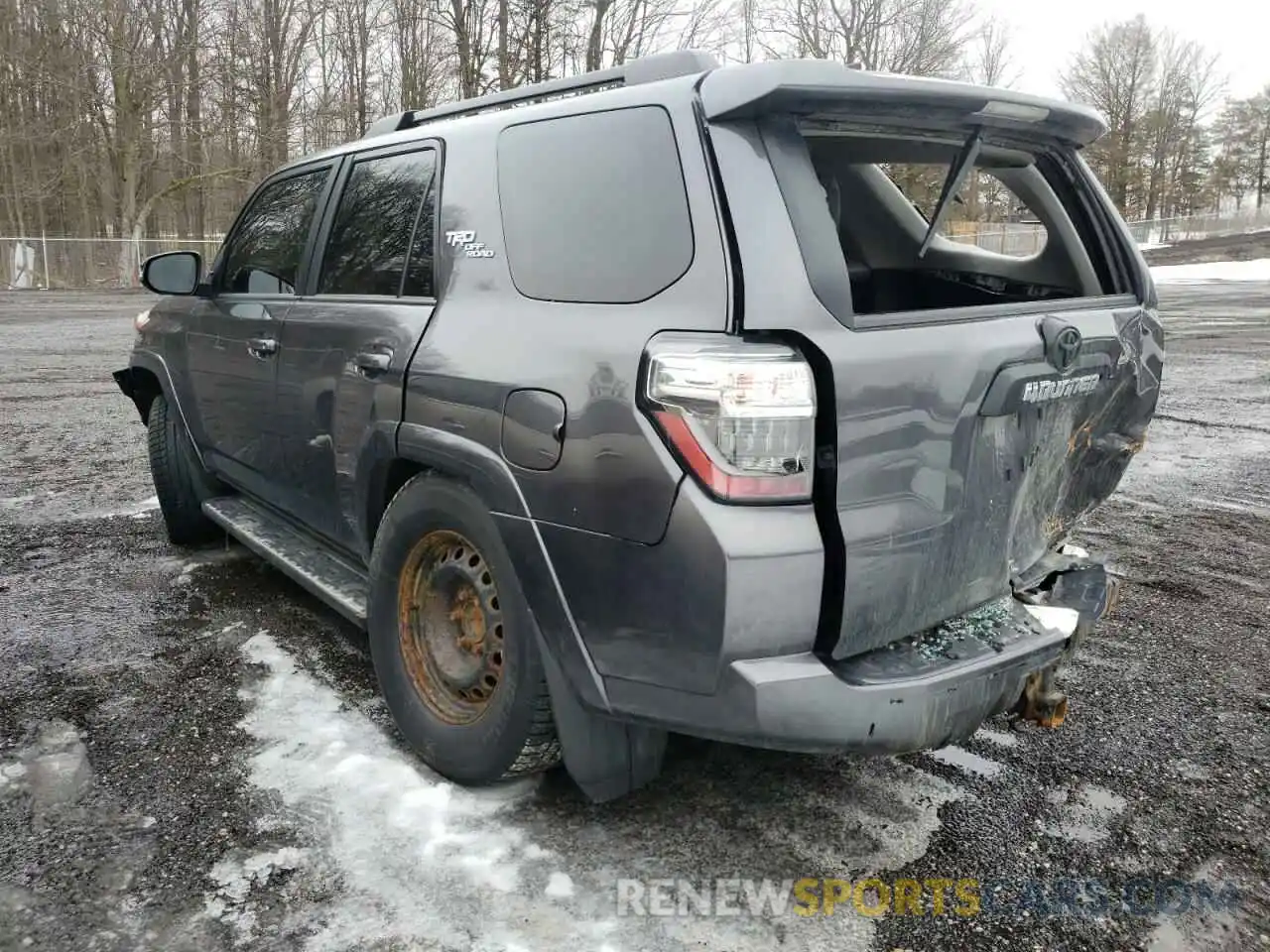 3 Photograph of a damaged car JTEBU5JR3K5707943 TOYOTA 4RUNNER 2019