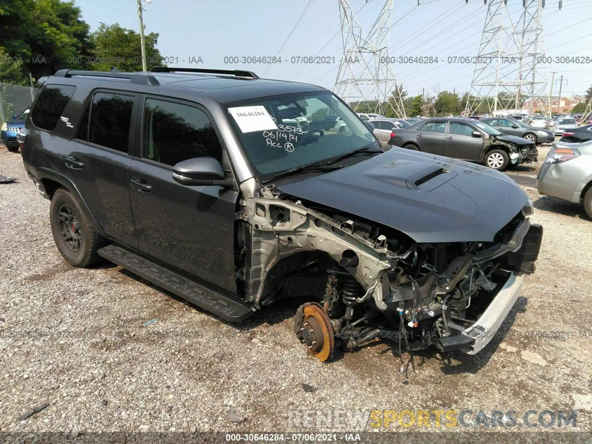 1 Photograph of a damaged car JTEBU5JR3K5715363 TOYOTA 4RUNNER 2019