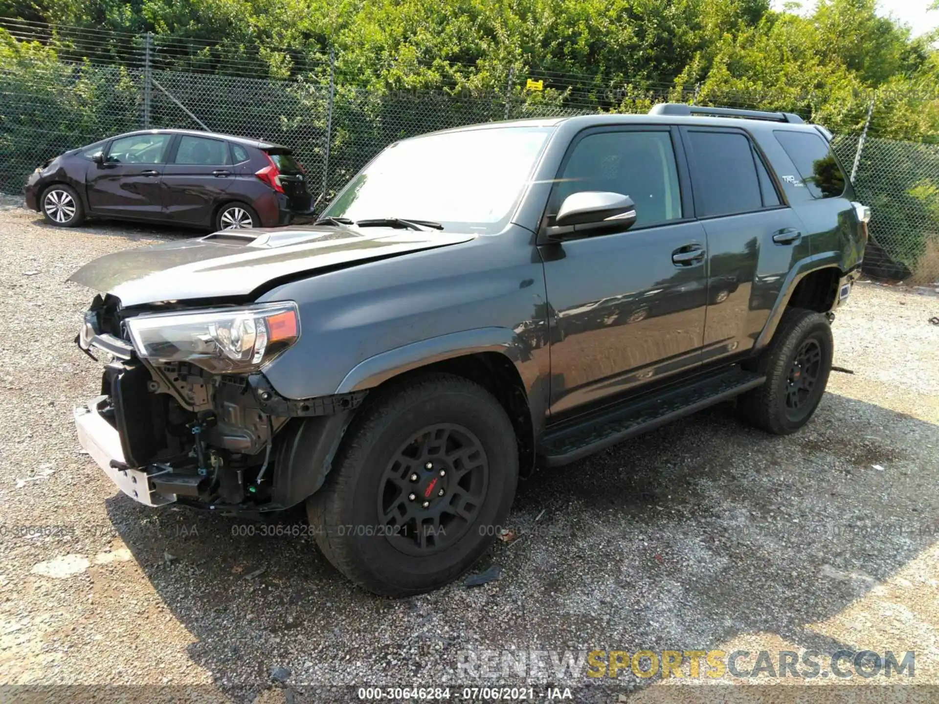 2 Photograph of a damaged car JTEBU5JR3K5715363 TOYOTA 4RUNNER 2019