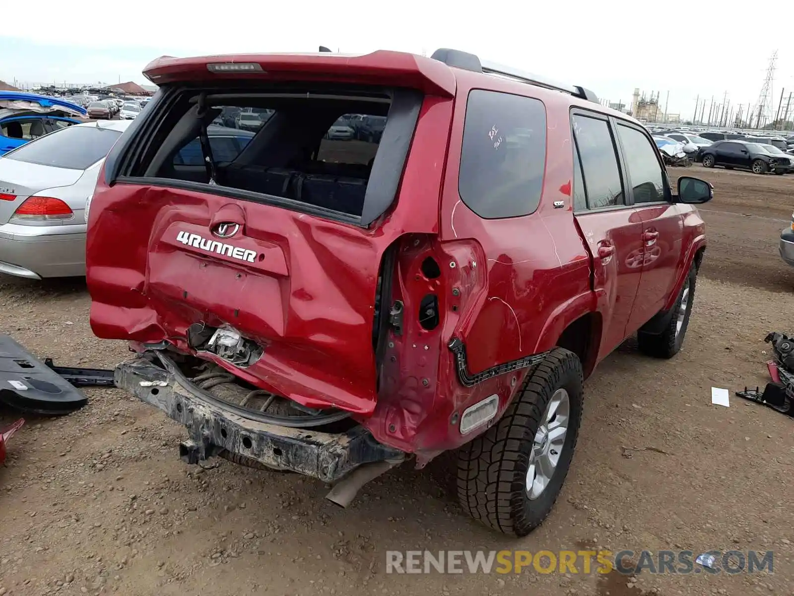 4 Photograph of a damaged car JTEBU5JR3K5719963 TOYOTA 4RUNNER 2019