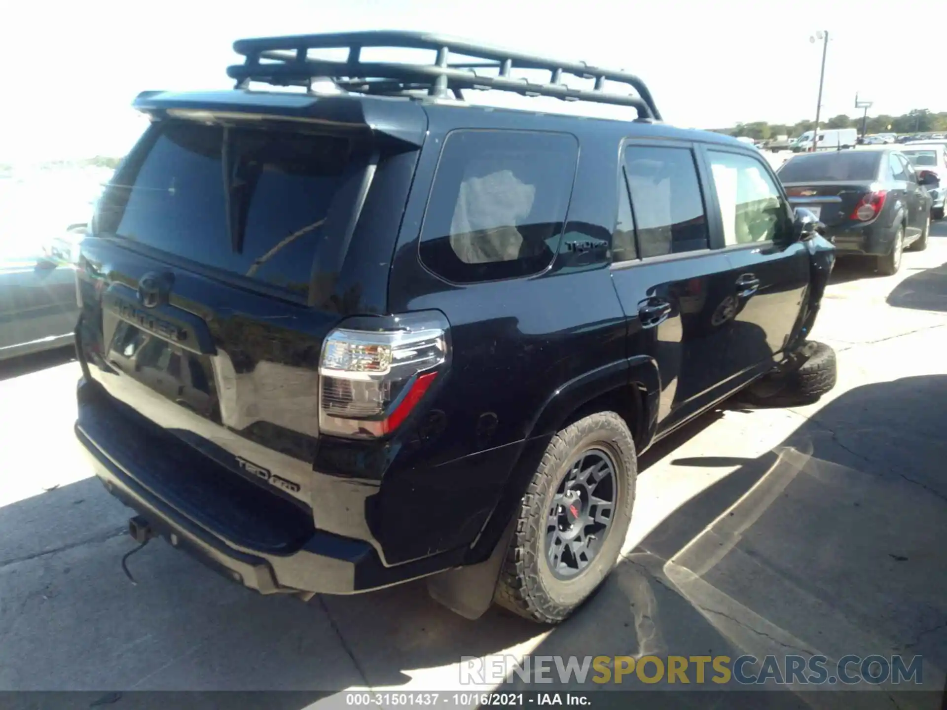 4 Фотография поврежденного автомобиля JTEBU5JR3K5722409 TOYOTA 4RUNNER 2019