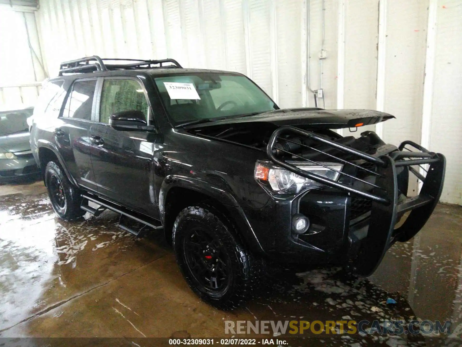 1 Photograph of a damaged car JTEBU5JR3K5723429 TOYOTA 4RUNNER 2019