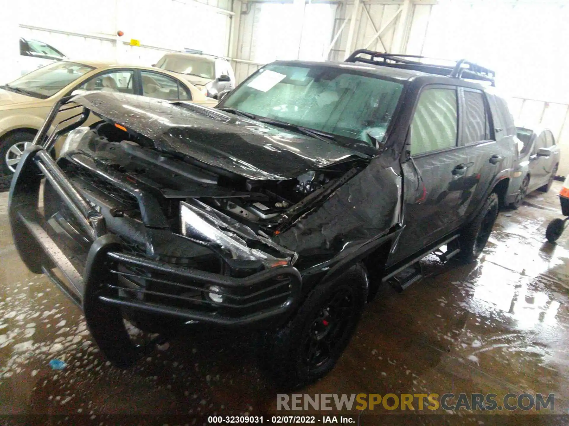 2 Фотография поврежденного автомобиля JTEBU5JR3K5723429 TOYOTA 4RUNNER 2019