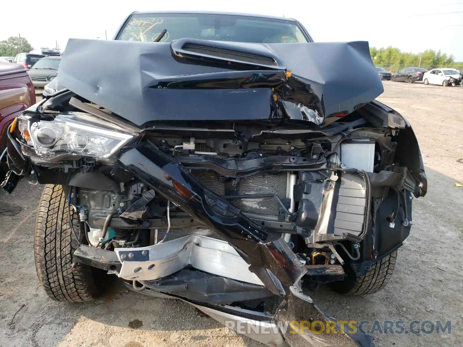 9 Photograph of a damaged car JTEBU5JR3K5731353 TOYOTA 4RUNNER 2019