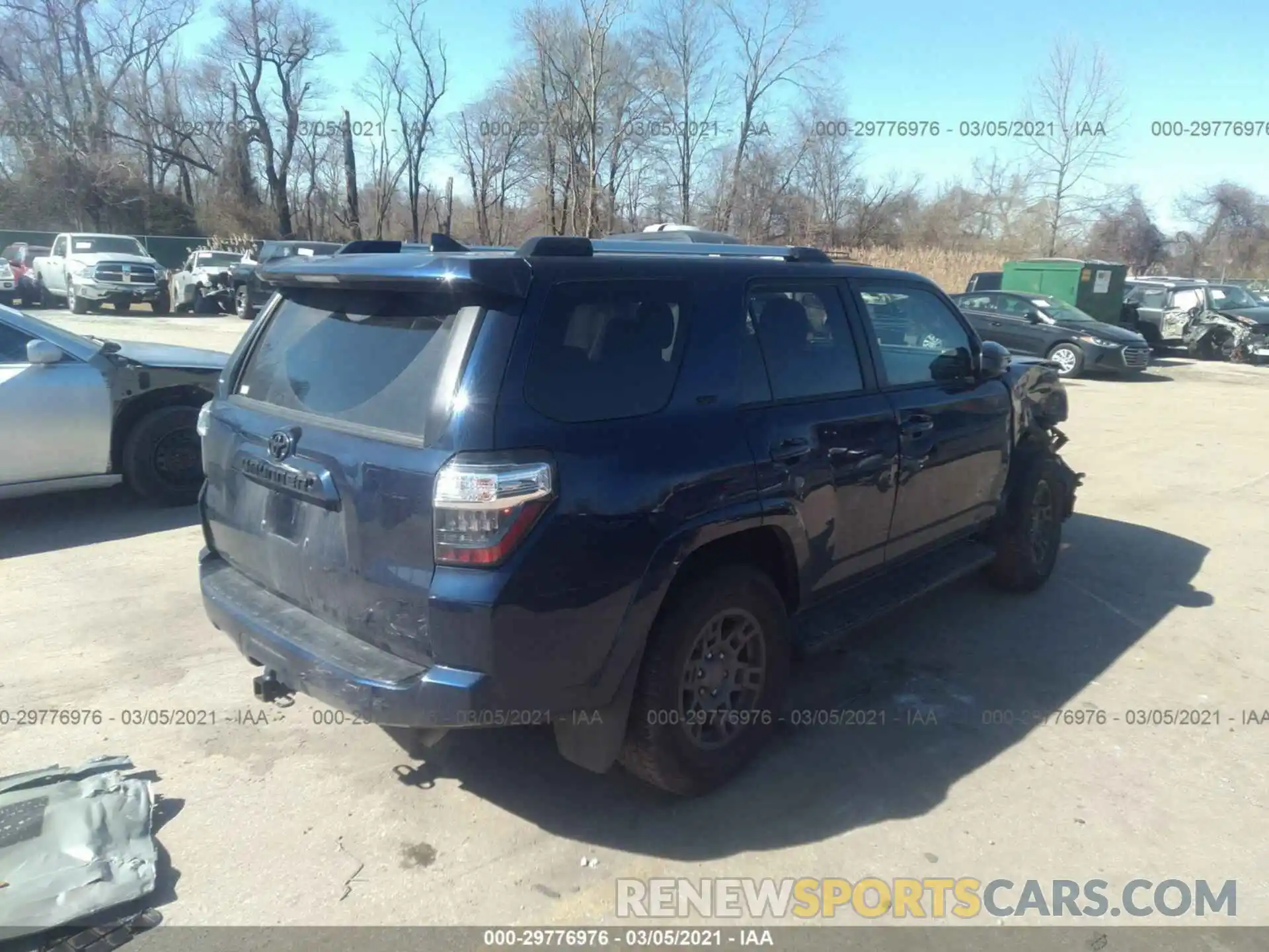 4 Фотография поврежденного автомобиля JTEBU5JR3K5732759 TOYOTA 4RUNNER 2019