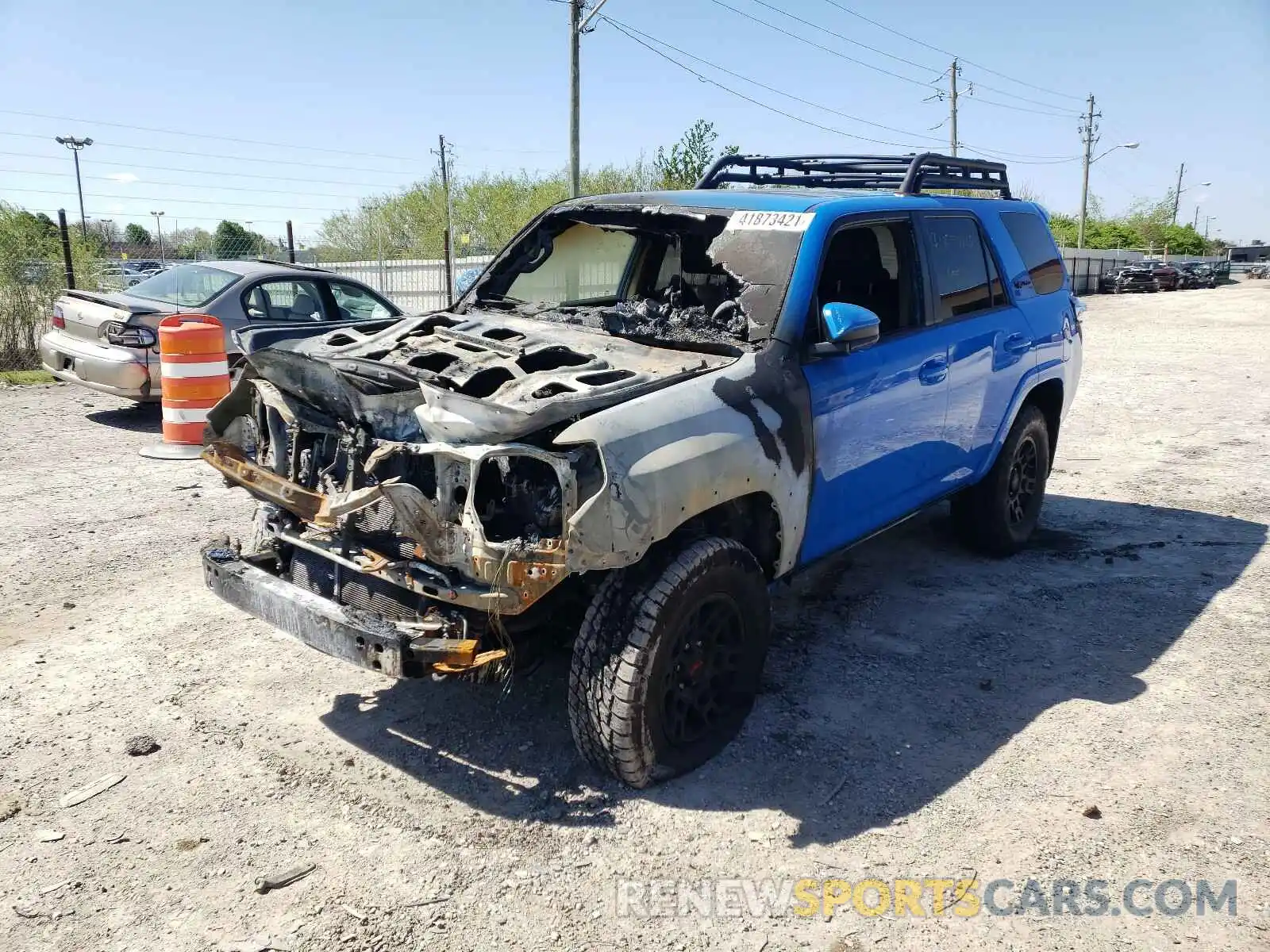 2 Photograph of a damaged car JTEBU5JR3K5733412 TOYOTA 4RUNNER 2019