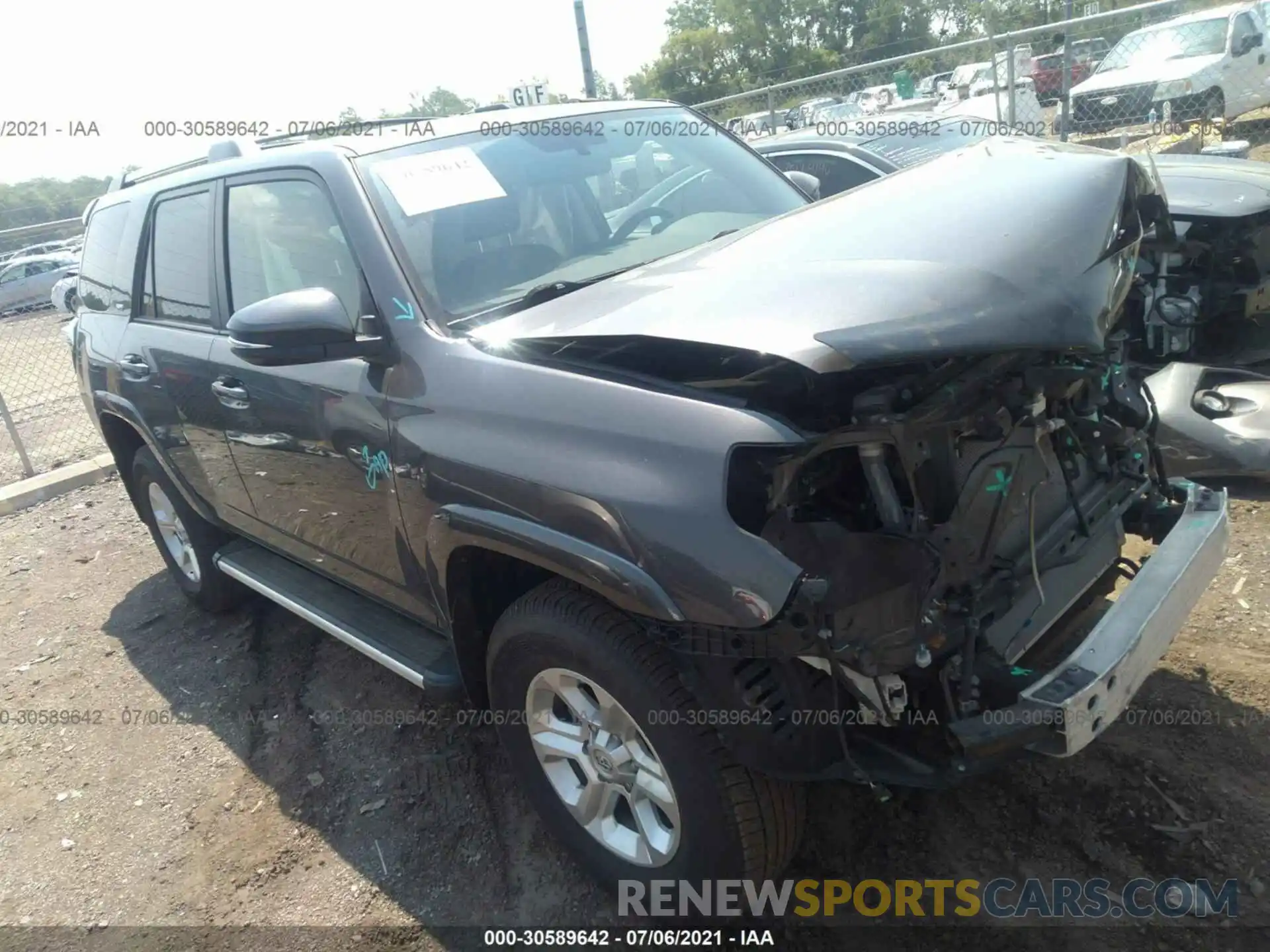 1 Photograph of a damaged car JTEBU5JR3K5733507 TOYOTA 4RUNNER 2019