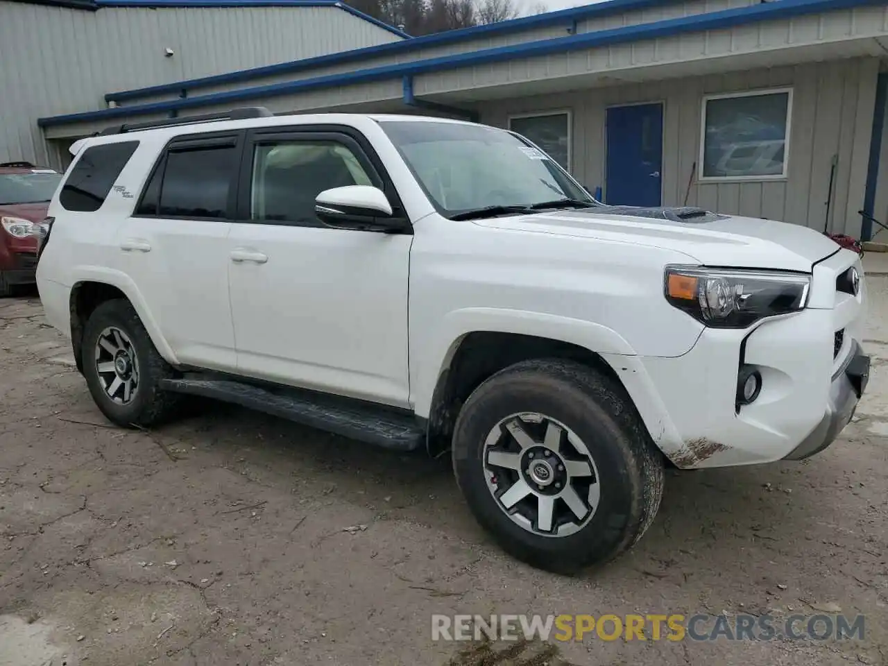 4 Photograph of a damaged car JTEBU5JR3K5737198 TOYOTA 4RUNNER 2019