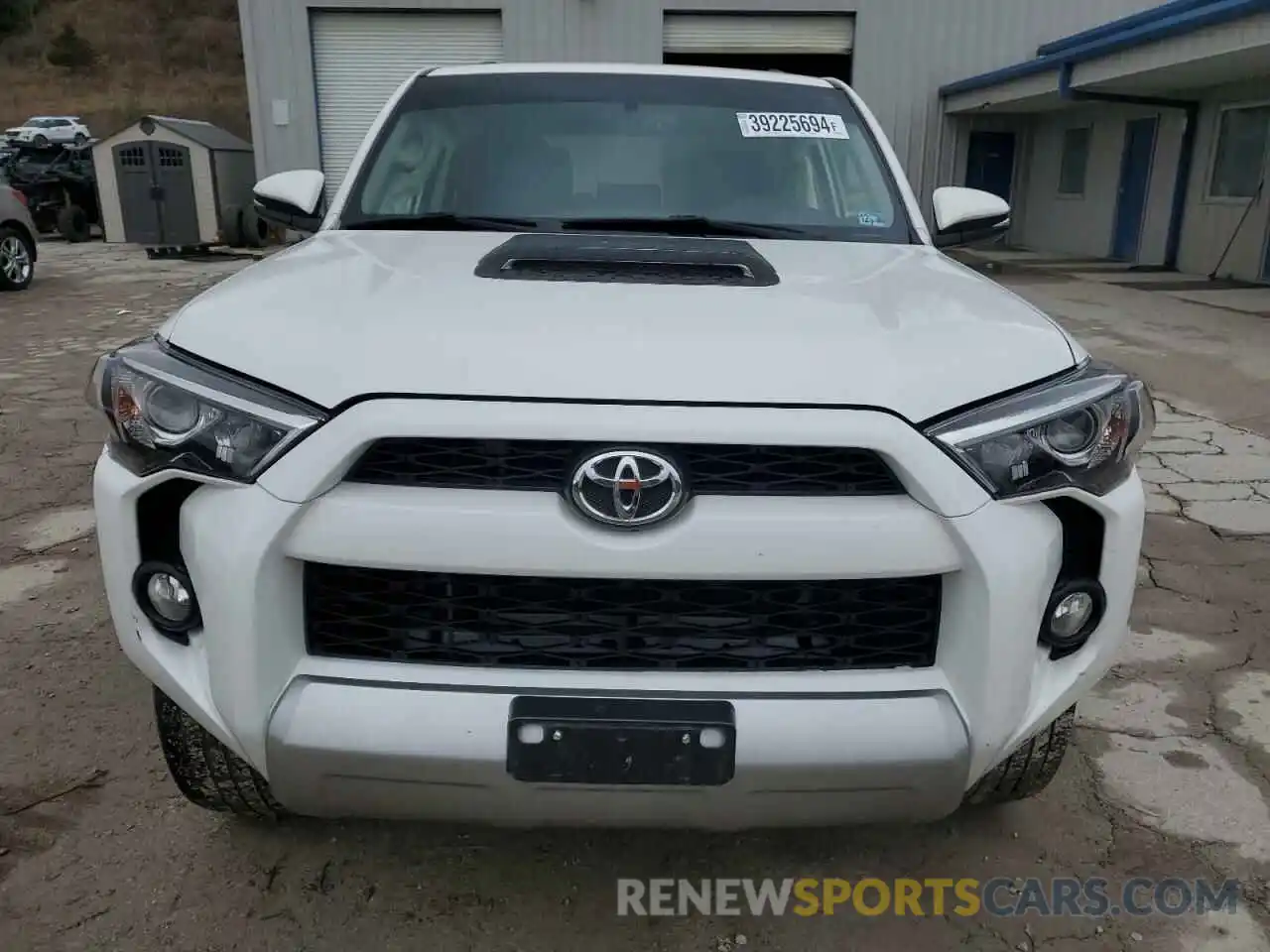 5 Photograph of a damaged car JTEBU5JR3K5737198 TOYOTA 4RUNNER 2019