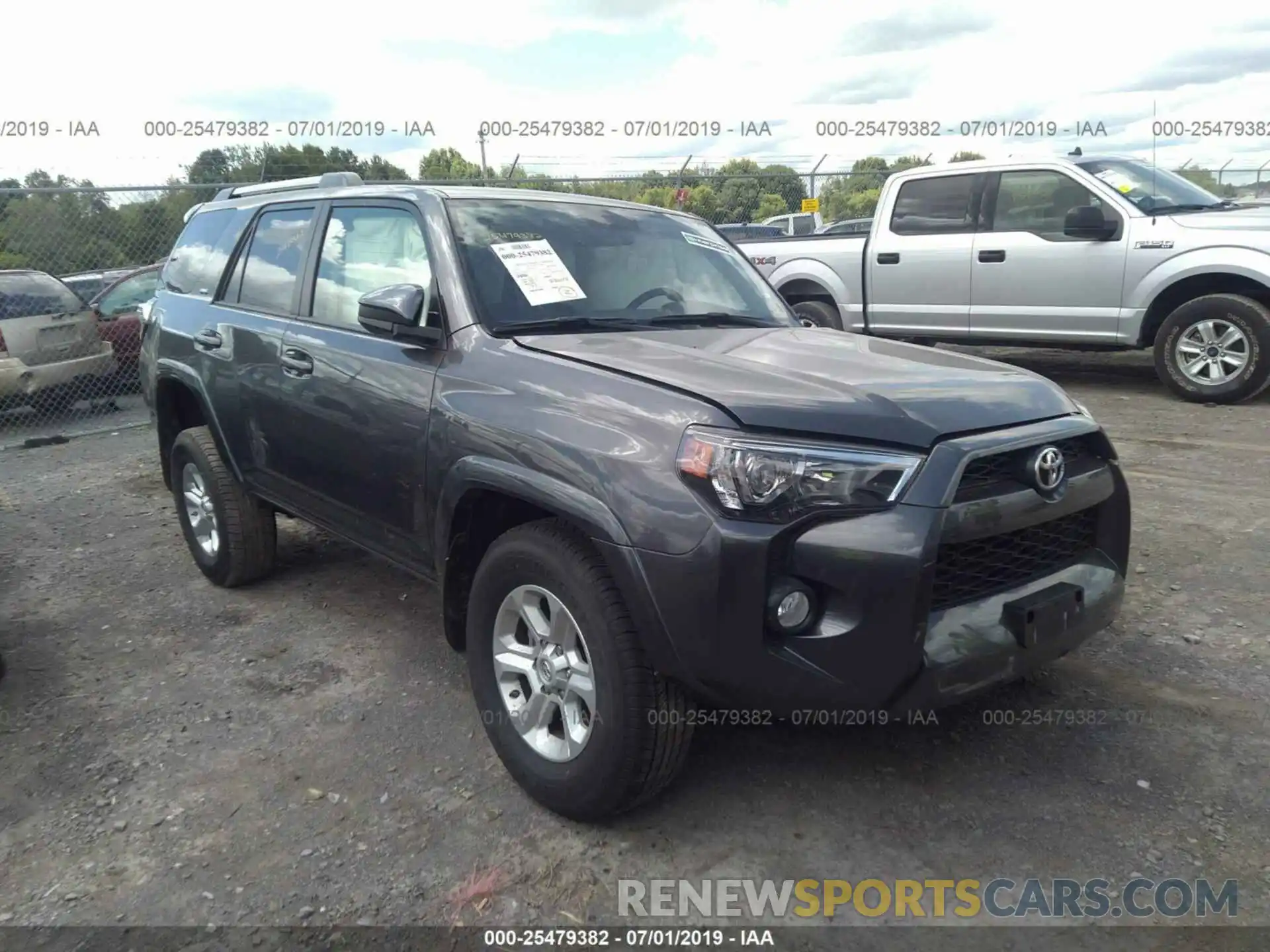 1 Photograph of a damaged car JTEBU5JR4K5612761 TOYOTA 4RUNNER 2019