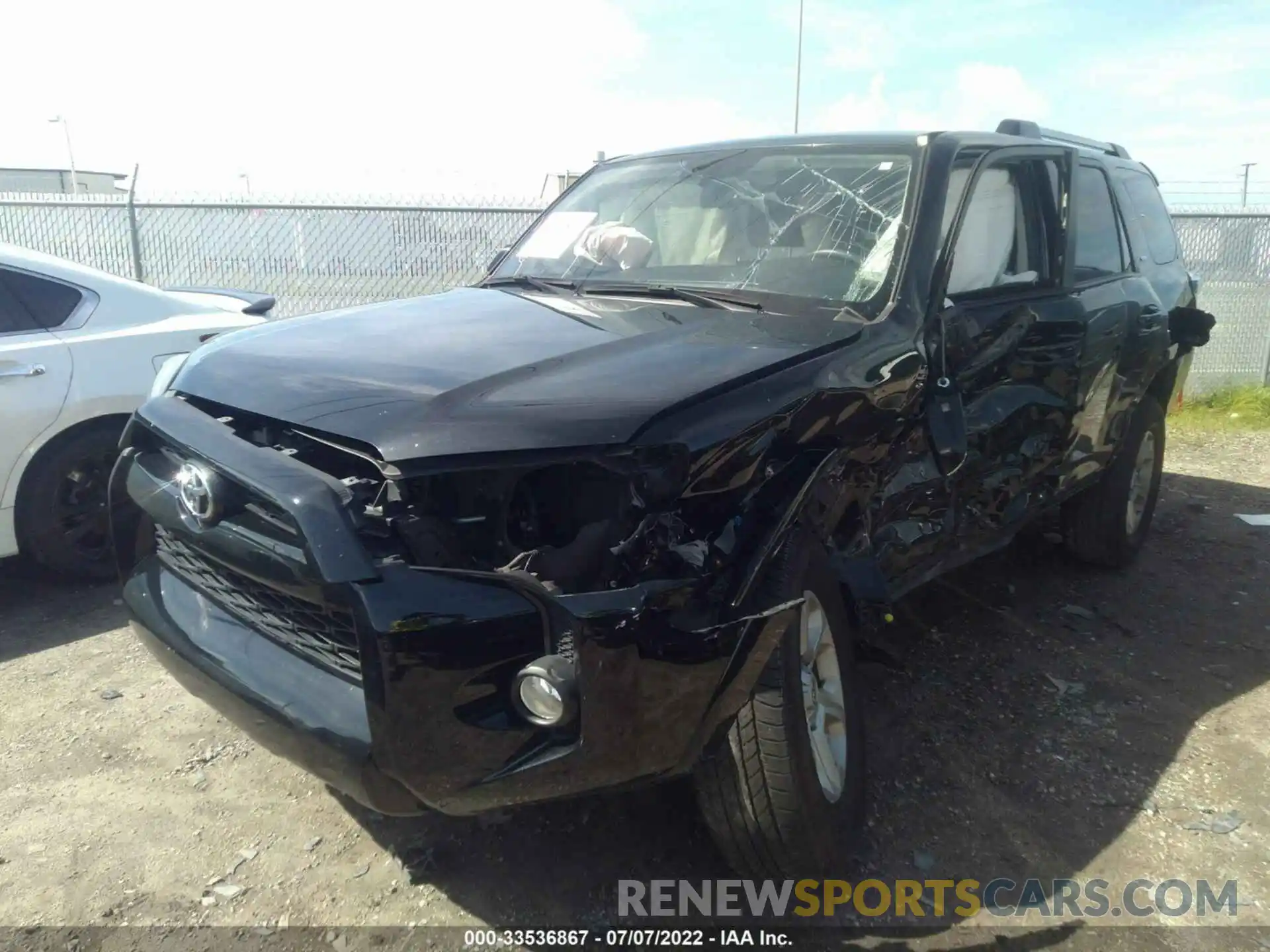 2 Photograph of a damaged car JTEBU5JR4K5616017 TOYOTA 4RUNNER 2019