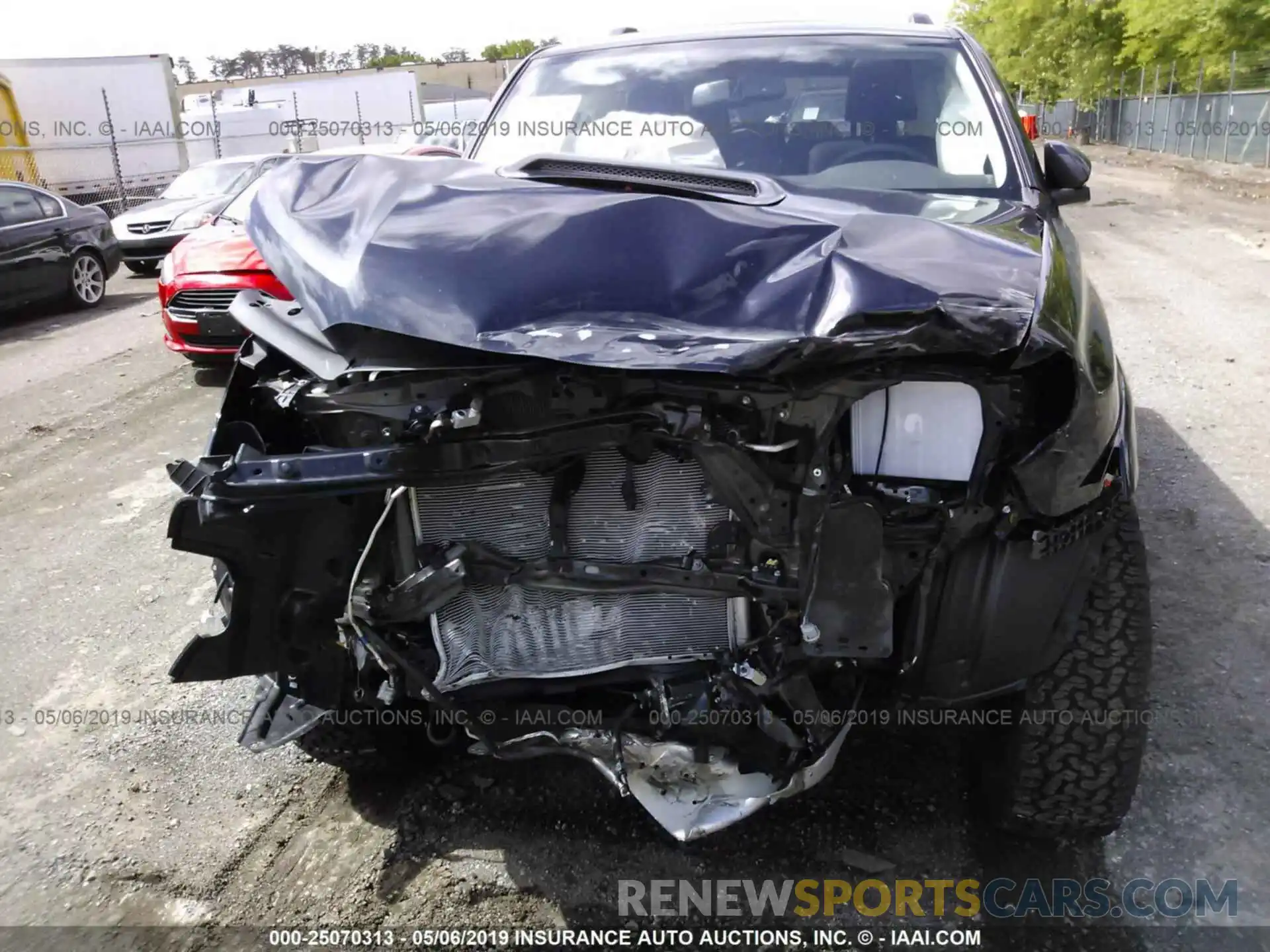 6 Photograph of a damaged car JTEBU5JR4K5616129 TOYOTA 4RUNNER 2019