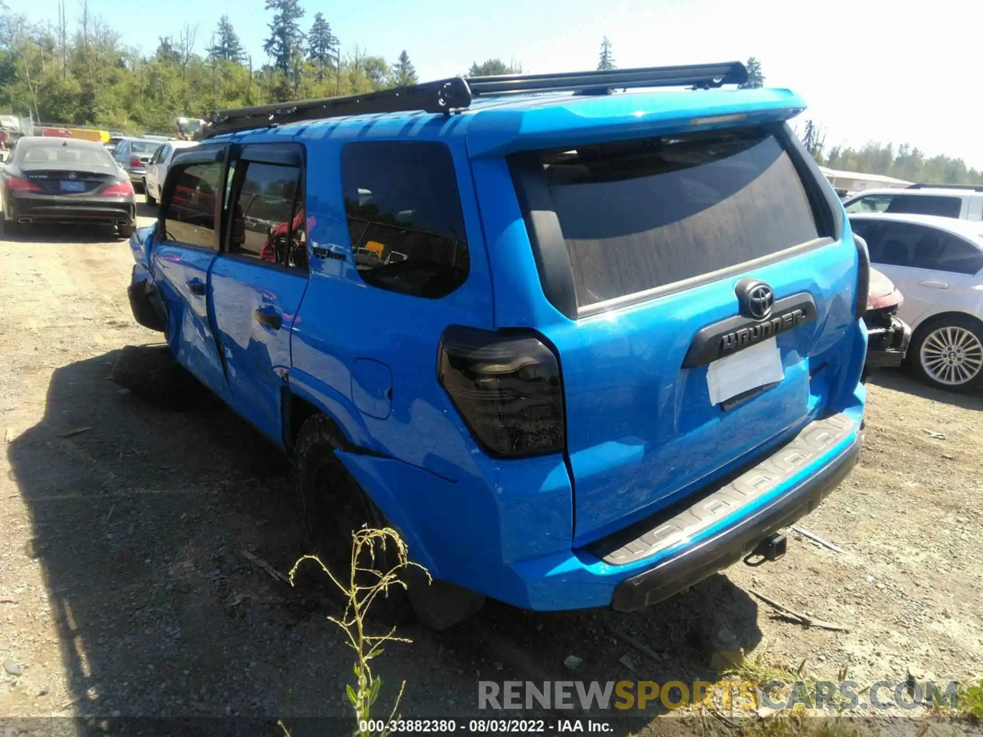 3 Фотография поврежденного автомобиля JTEBU5JR4K5616955 TOYOTA 4RUNNER 2019