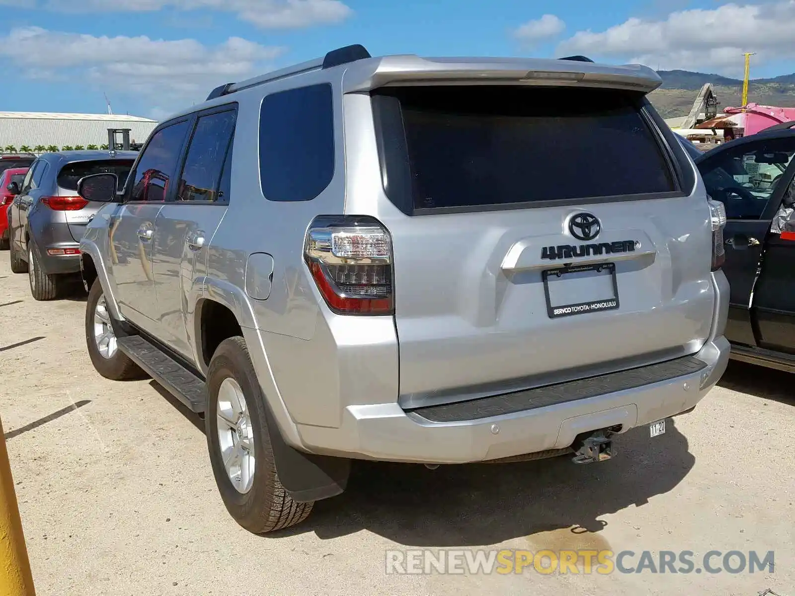 3 Photograph of a damaged car JTEBU5JR4K5626479 TOYOTA 4RUNNER 2019