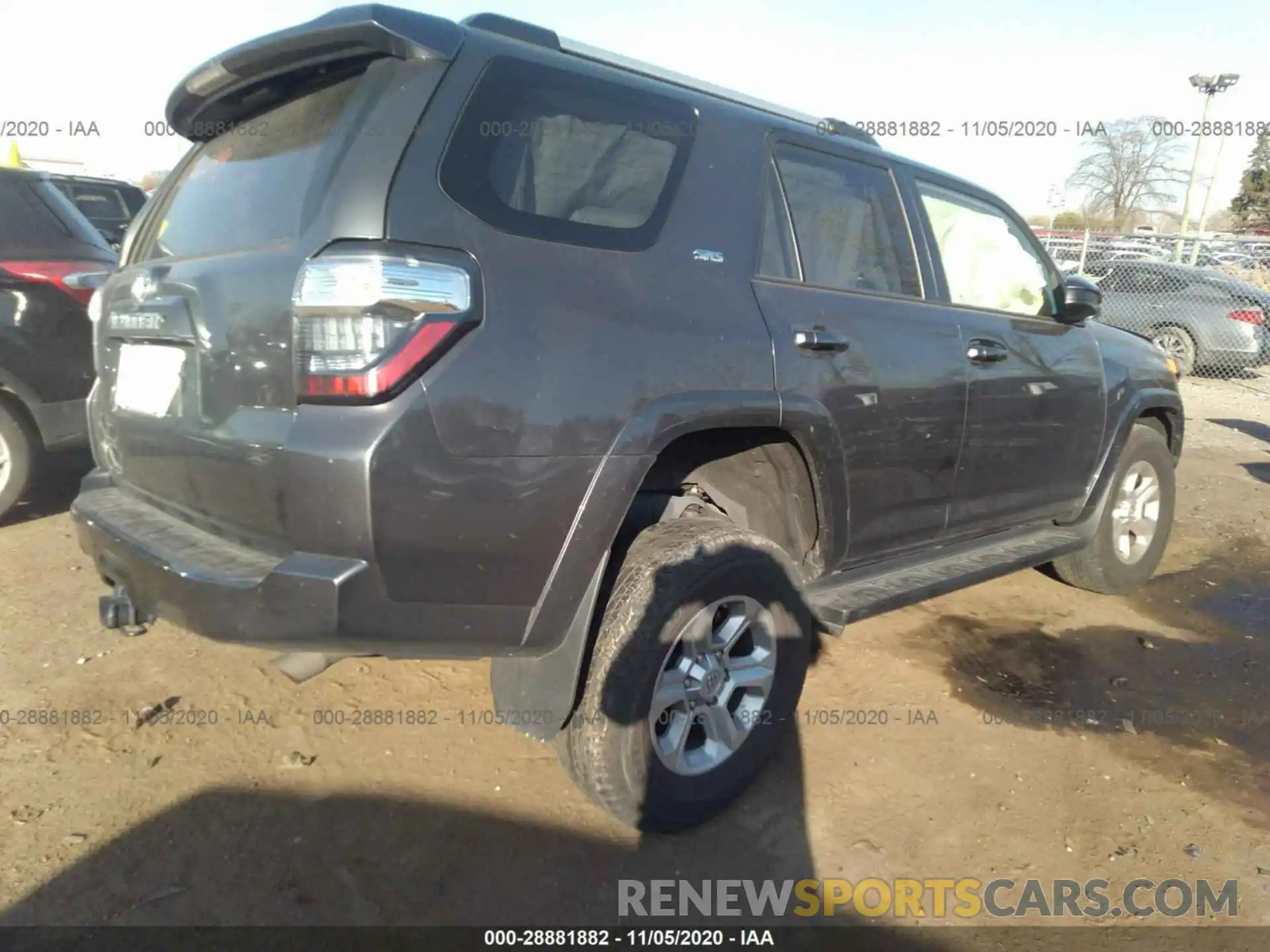 4 Фотография поврежденного автомобиля JTEBU5JR4K5626644 TOYOTA 4RUNNER 2019