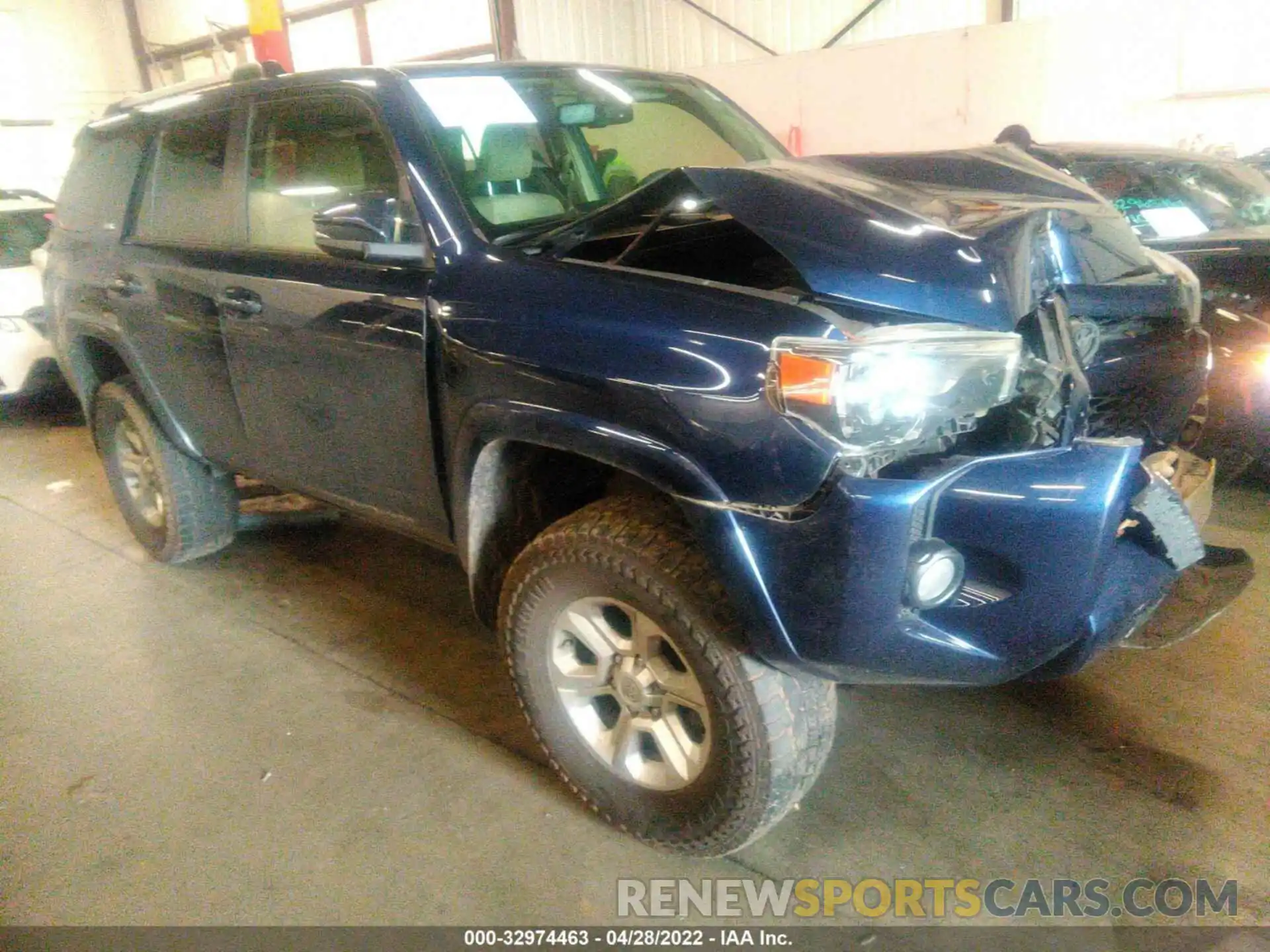 1 Photograph of a damaged car JTEBU5JR4K5627633 TOYOTA 4RUNNER 2019