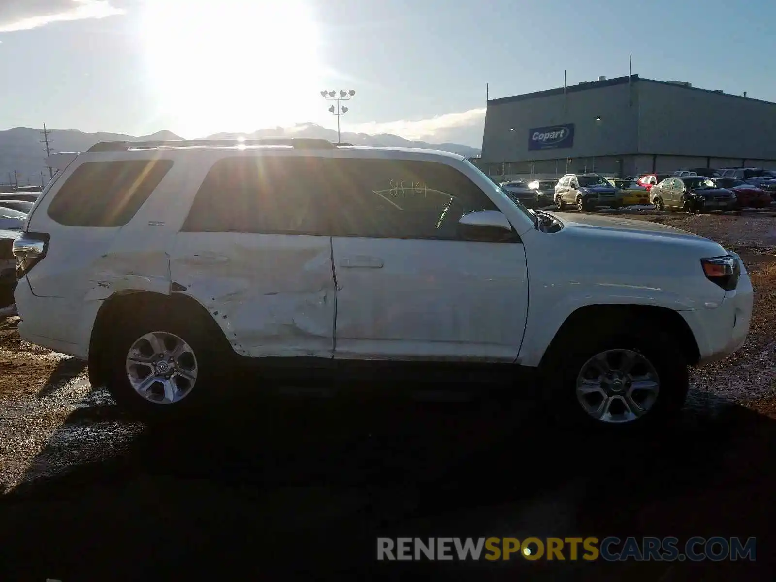 9 Photograph of a damaged car JTEBU5JR4K5628250 TOYOTA 4RUNNER 2019