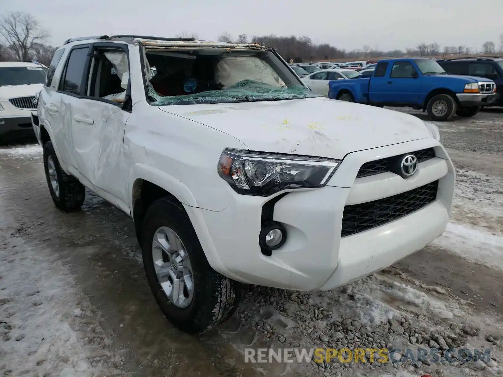 1 Фотография поврежденного автомобиля JTEBU5JR4K5631424 TOYOTA 4RUNNER 2019