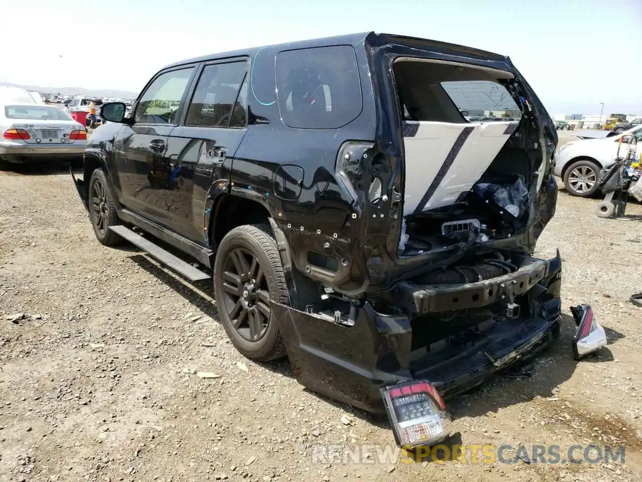 3 Фотография поврежденного автомобиля JTEBU5JR4K5633108 TOYOTA 4RUNNER 2019