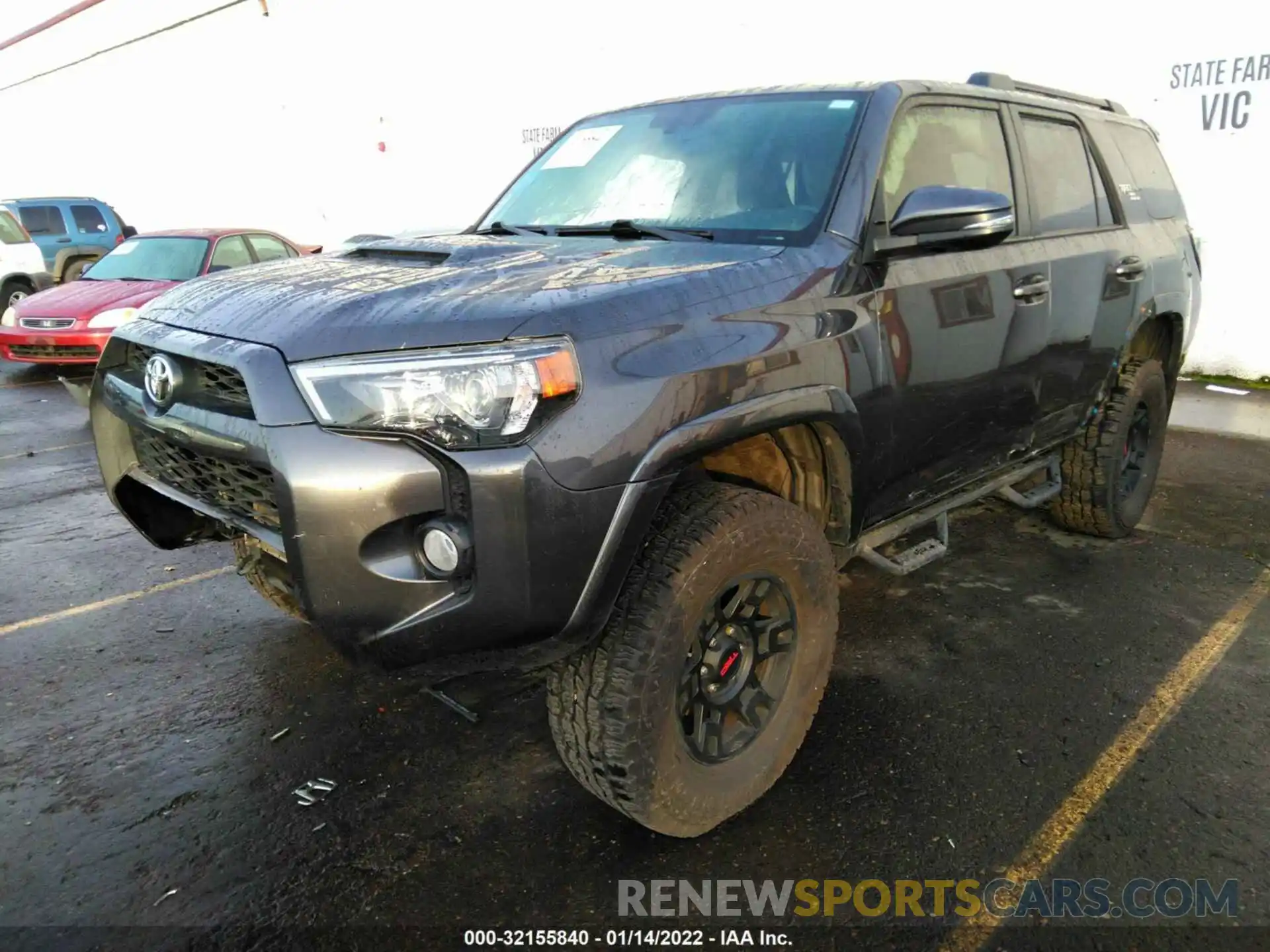 2 Photograph of a damaged car JTEBU5JR4K5635490 TOYOTA 4RUNNER 2019