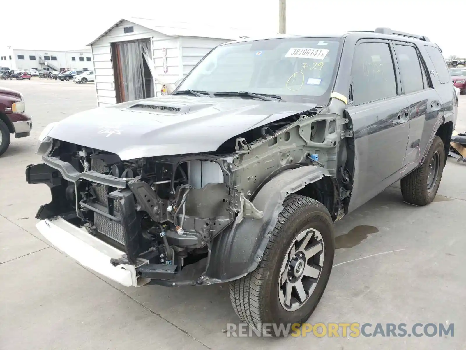 2 Photograph of a damaged car JTEBU5JR4K5641709 TOYOTA 4RUNNER 2019