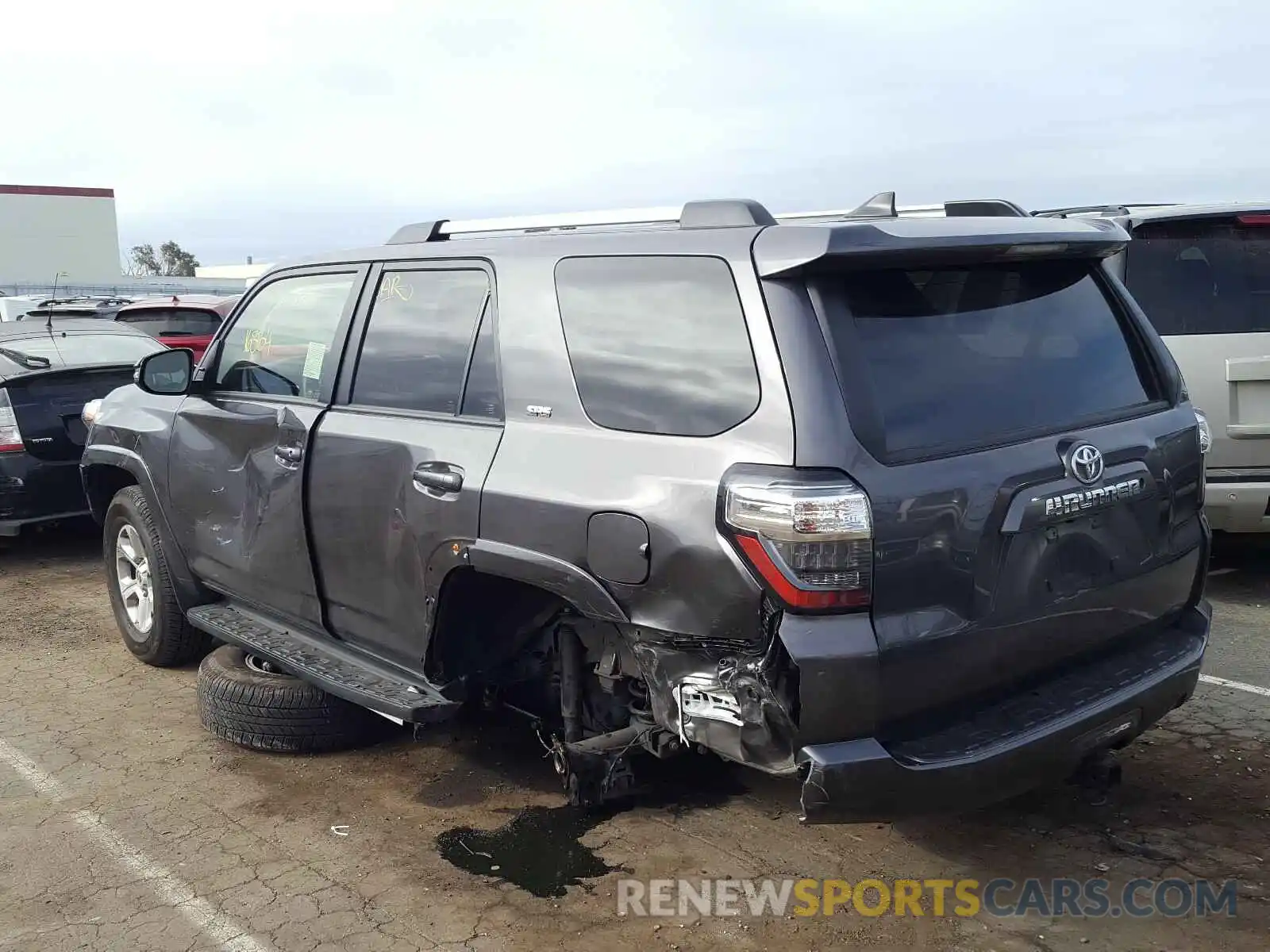 3 Photograph of a damaged car JTEBU5JR4K5643993 TOYOTA 4RUNNER 2019